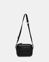 BAIZE BLACK BLACK
