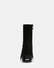 FAR-OUT BLACK/BLACK