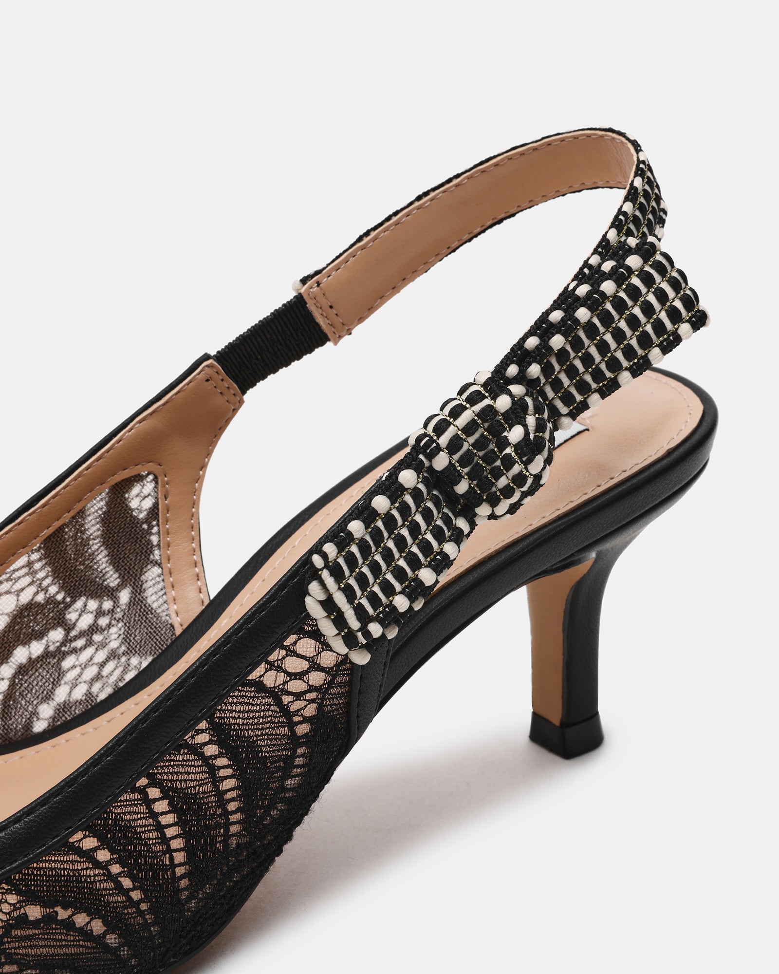 ENSEMBLE BLACK LACE