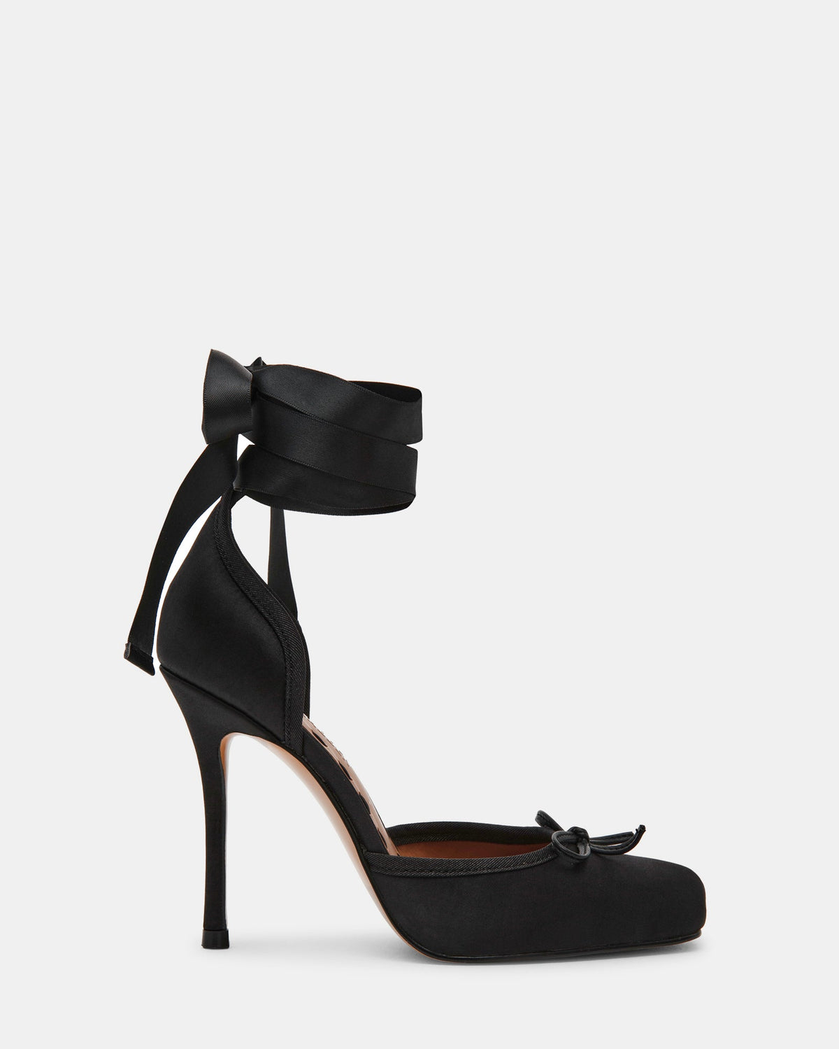 LARINA BLACK SATIN