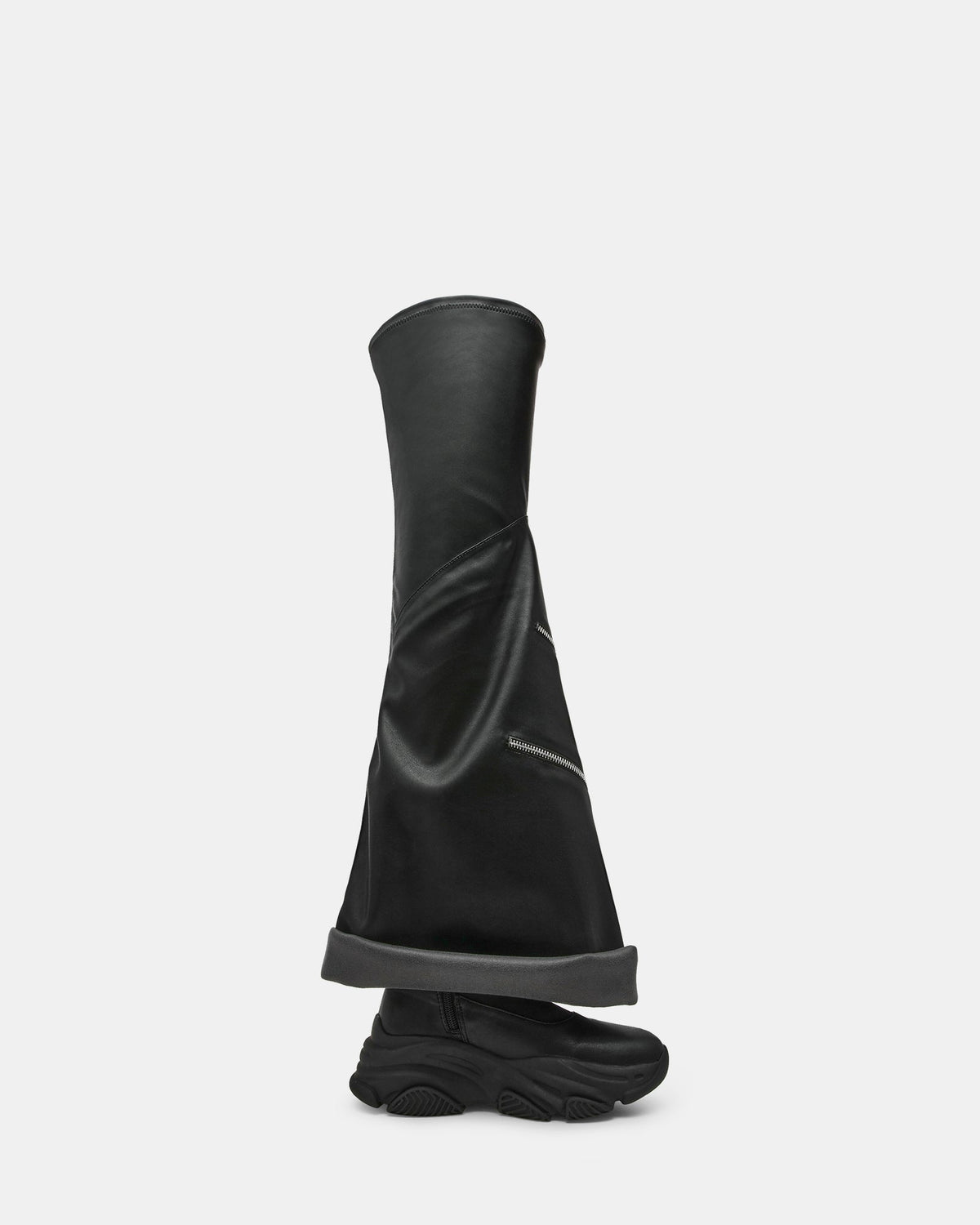 PREVALE BLACK